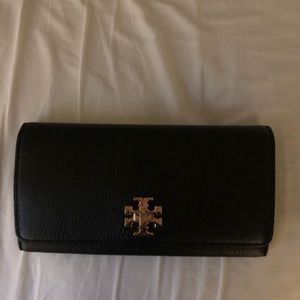 Tory Burch black wallet (black)